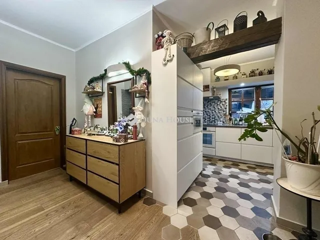 Eladó ház Budapest XVI. kerület 262 nm