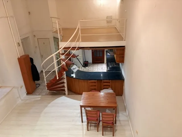 Eladó lakás Budapest VI. kerület 58 nm