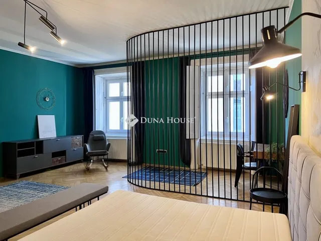 Eladó lakás Budapest V. kerület 173 nm