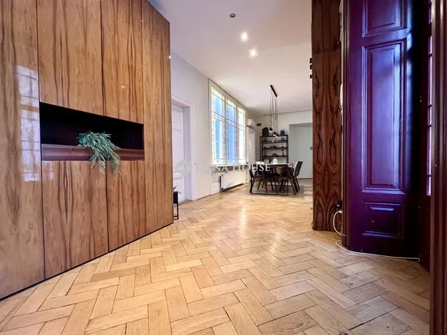 Eladó lakás Budapest V. kerület 173 nm