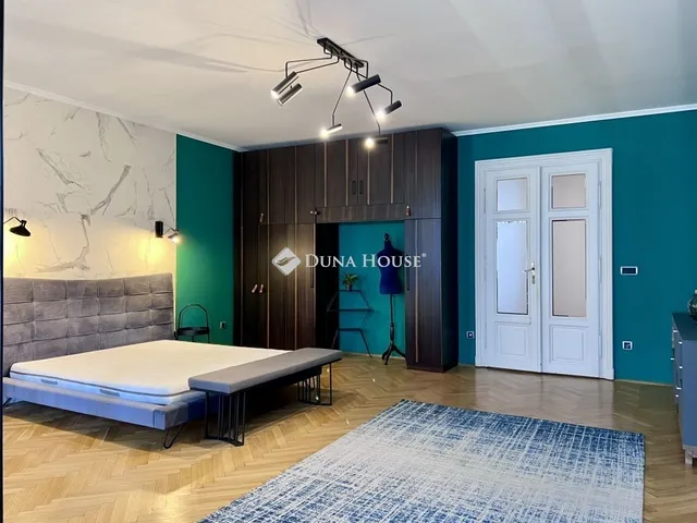 Eladó lakás Budapest V. kerület 173 nm