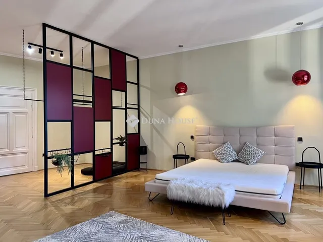 Eladó lakás Budapest V. kerület 173 nm