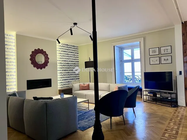 Eladó lakás Budapest V. kerület 173 nm