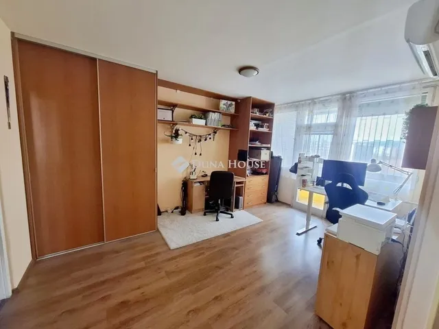 Eladó lakás Budapest IV. kerület 71 nm