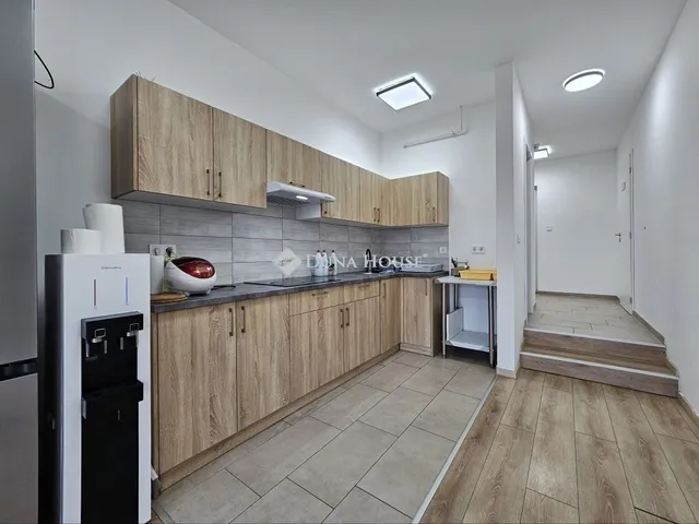 Eladó ház Göd, Oázis lakópark 121 nm