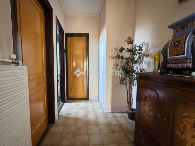 Eladó ház Budapest XVI. kerület 145 nm