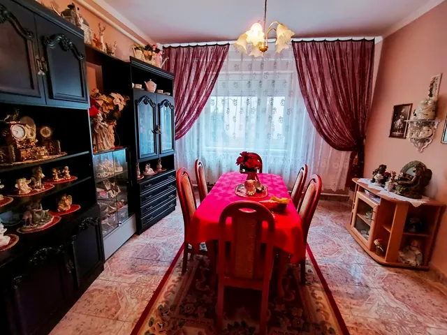 Eladó ház Nyíregyháza 180 nm