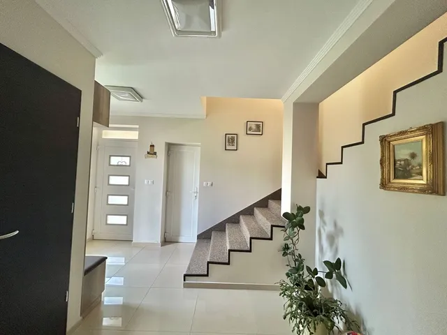 Eladó ház Nyíregyháza 230 nm