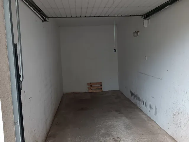 Eladó garázs Nyíregyháza 13 nm