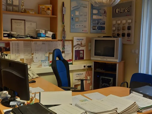 Eladó kereskedelmi és ipari ingatlan Nyíregyháza 93 nm