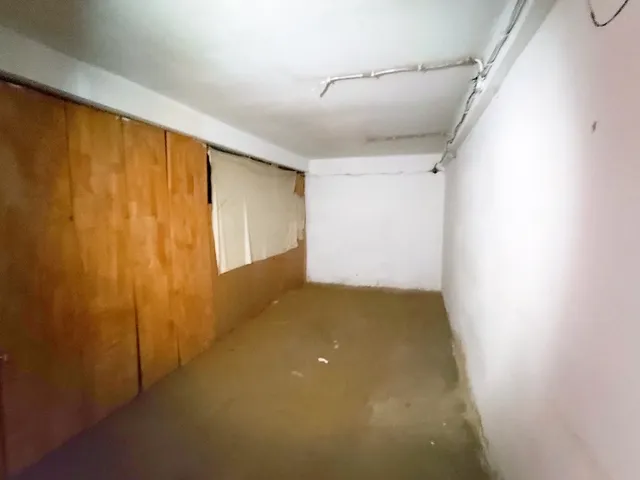 Kiadó garázs Nyíregyháza 12 nm