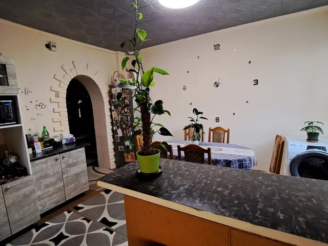 Eladó ház Rakamaz 98 nm