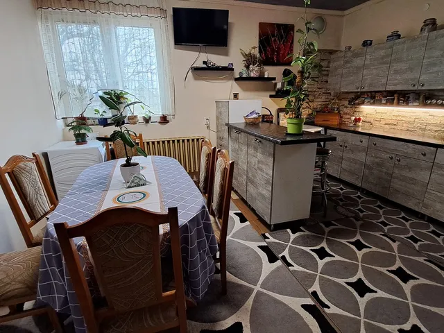 Eladó ház Rakamaz 98 nm