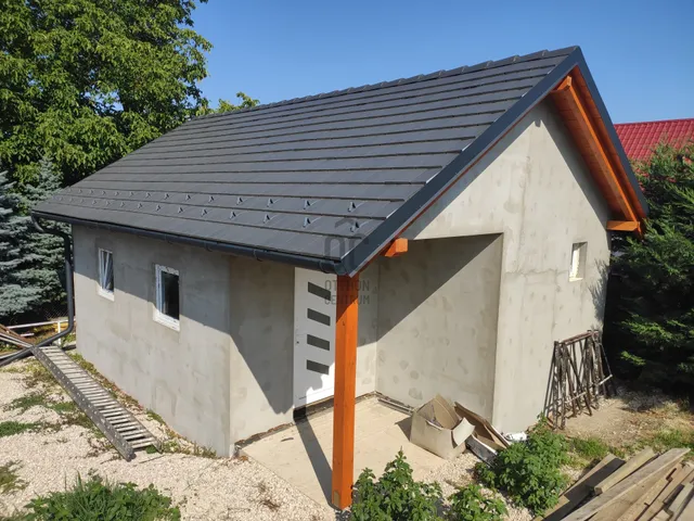 Eladó telek Szentgál 422 nm