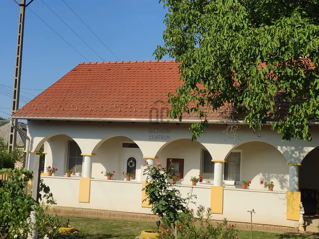 Eladó ház Halimba 75 nm