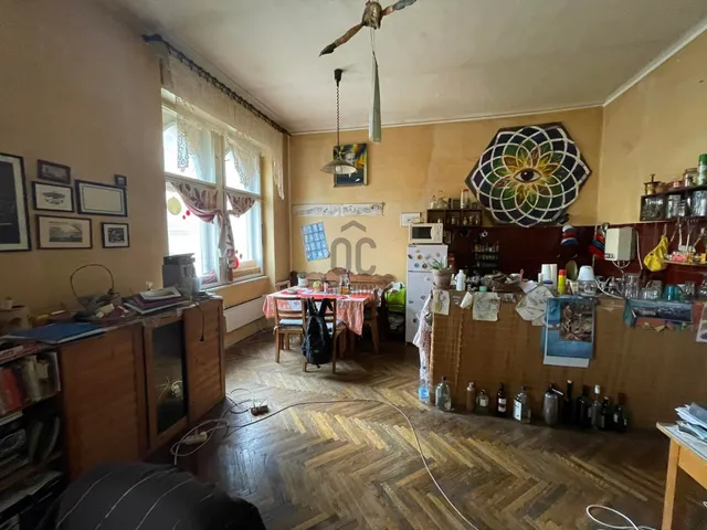 Eladó lakás Veszprém, Belváros 123 nm