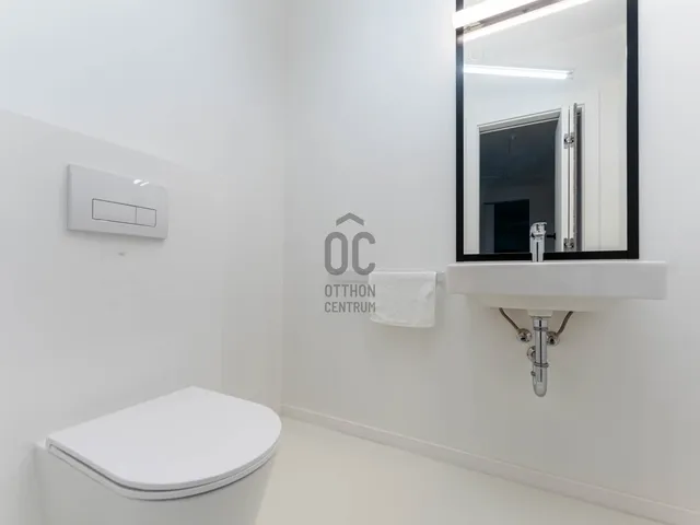 Eladó lakás Veszprém, Újtelep 90 nm