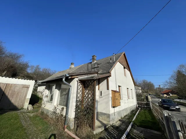 Eladó ház Kislőd 61 nm