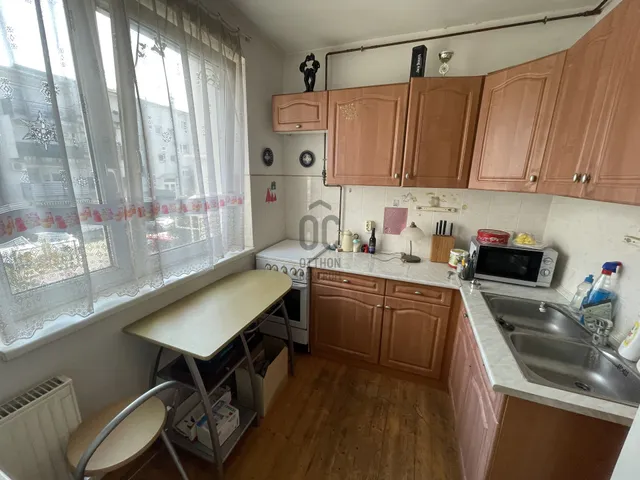 Eladó lakás Veszprém, Bakonyalja 52 nm