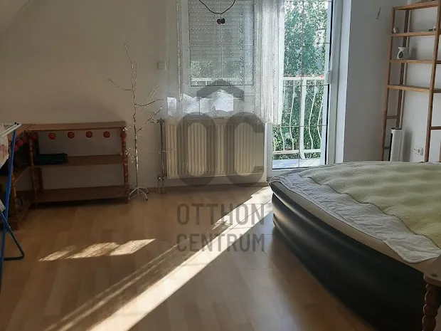 Kiadó ház Nemesvámos 200 nm