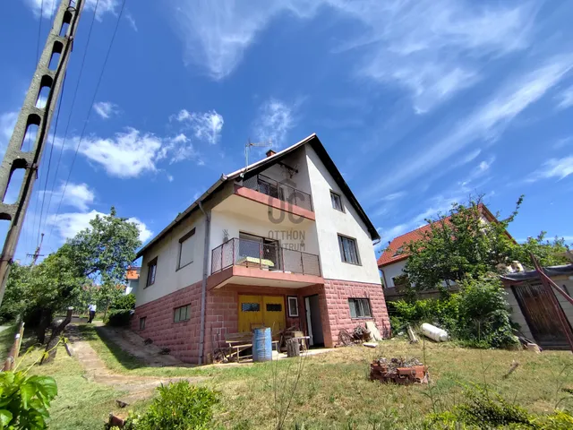 Eladó ház Paloznak 1160 nm