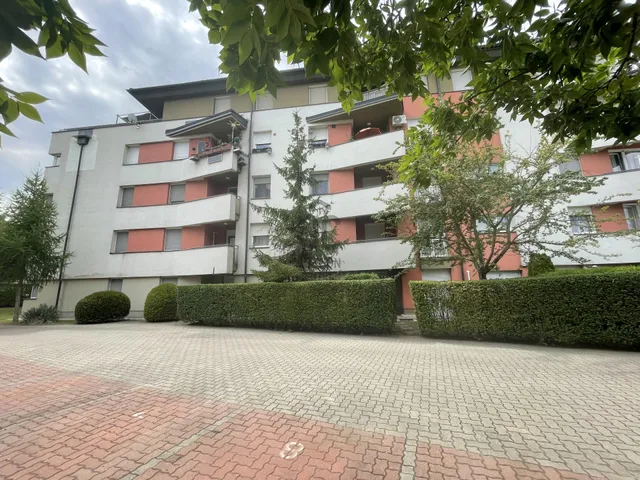 Eladó lakás Veszprém, Cholnokyváros 49 nm