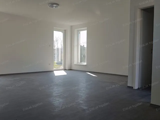 Eladó ház Vámosszabadi 91 nm