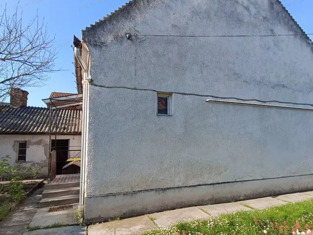 Eladó ház Győr 69 nm