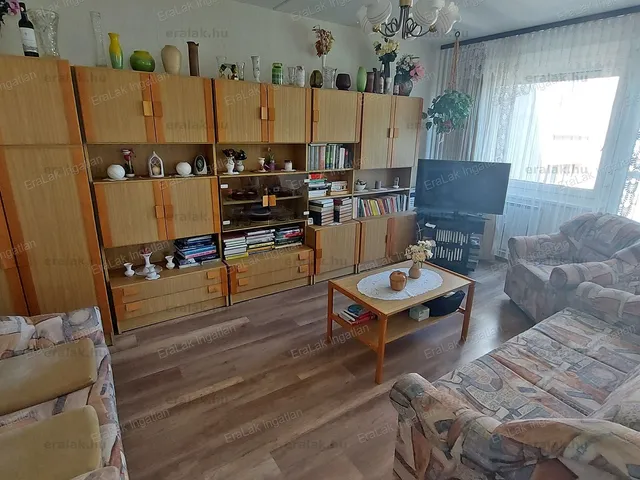 Eladó lakás Győr 67 nm