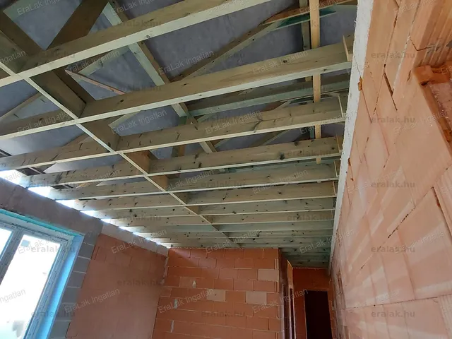 Eladó ház Tatabánya, Kertváros 90 nm