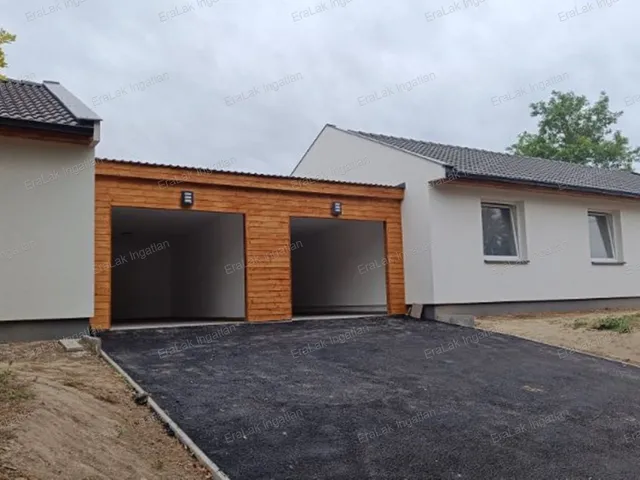 Eladó ház Győrság 92 nm
