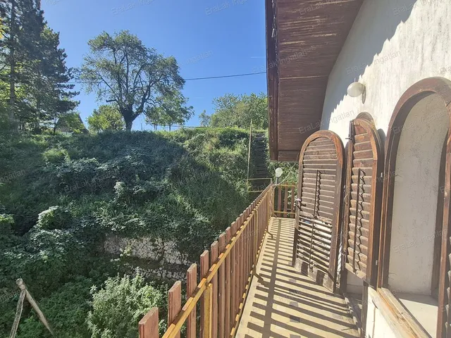 Eladó ház Győrújbarát, Nagybarát 80 nm