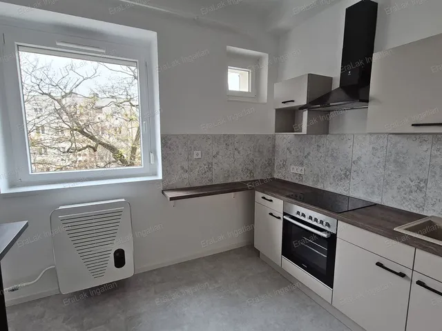 Eladó lakás Győr 62 nm