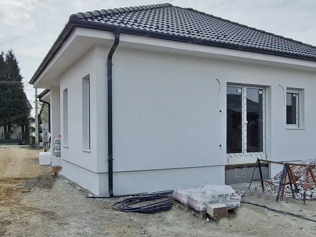 Eladó ház Győrújfalu 94 nm