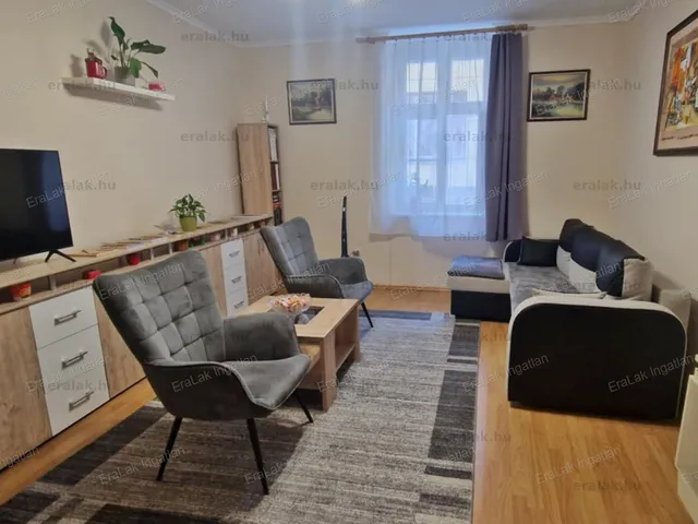 Eladó lakás Győr, Belváros 70 nm