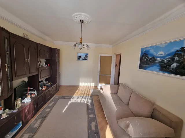 Eladó lakás Miskolc, Avas 28 nm