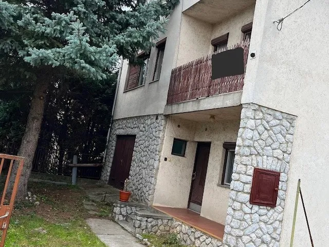 Eladó ház Miskolc, Szirma 145 nm