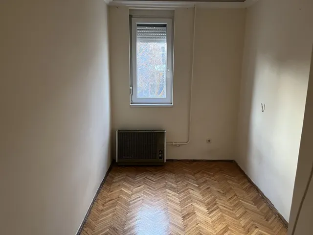 Kiadó lakás Miskolc, Selyemrét, József Attila utca 40 nm