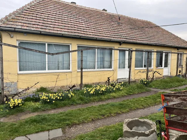 Eladó ház Taktaszada, Dózsa utca 81 nm