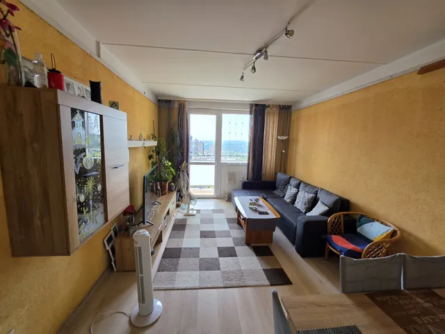 Eladó lakás Miskolc, Avas 64 nm
