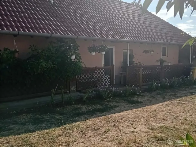 Eladó ház Csobád 60 nm
