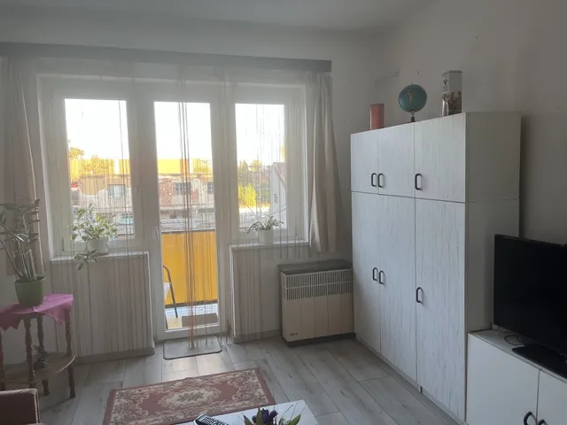 Eladó lakás Miskolc, Selyemrét 56 nm
