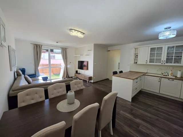 Eladó lakás Miskolc, Belváros 88 nm
