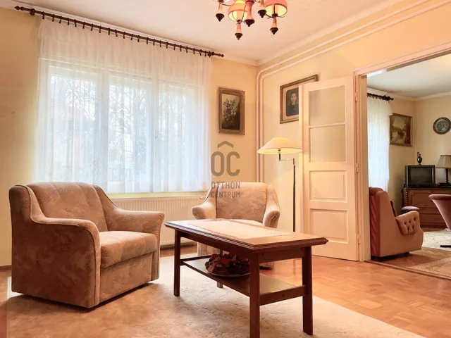 Eladó ház Pécel 112 nm