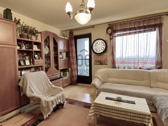 Eladó lakás Budapest IV. kerület, Káposztásmegyer, Megyeri út 83 nm