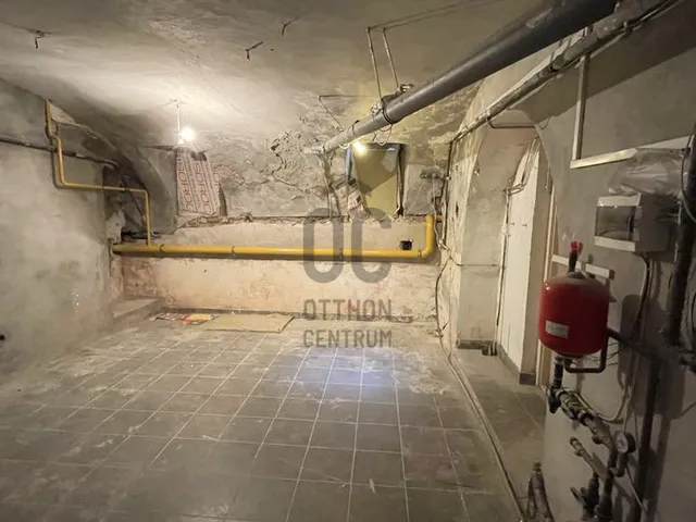 Eladó kereskedelmi és ipari ingatlan Budapest VII. kerület, Ligetváros 92 nm