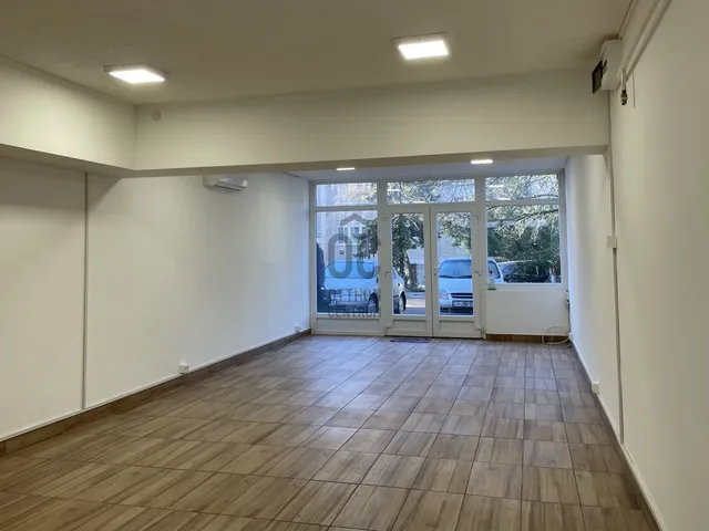 Eladó kereskedelmi és ipari ingatlan Gödöllő 47 nm