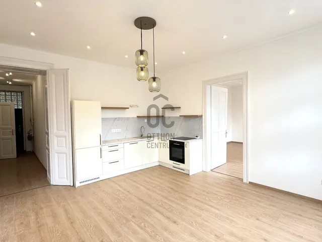 Eladó lakás Budapest VIII. kerület 97 nm