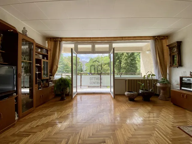 Eladó lakás Budapest XII. kerület, Mártonhegy 65 nm