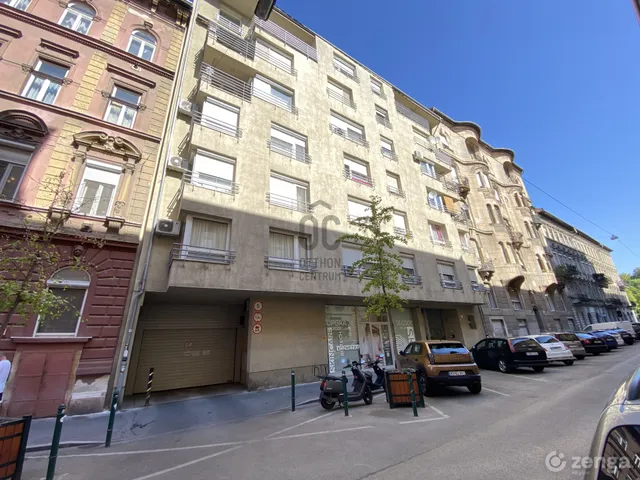 Eladó garázs Budapest VII. kerület, Ligetváros 12 nm